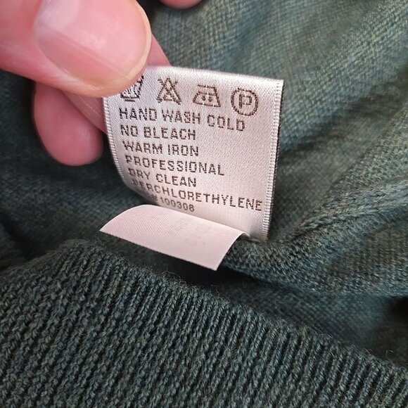 Peter Millar V Neck Sweater Mens Size Large Green 100% Merino Wool Pullover - Picture 10 of 10